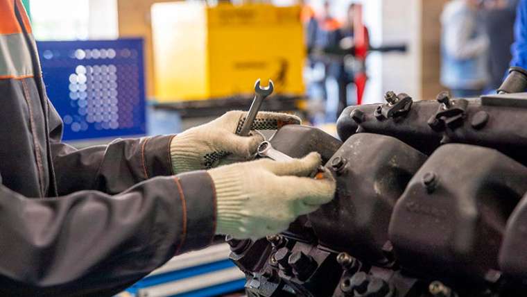 Manutenzione predittiva: quando l’IA entra in officina per prevenire i fermi macchina